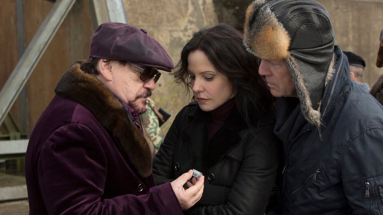 RED 2 still 6