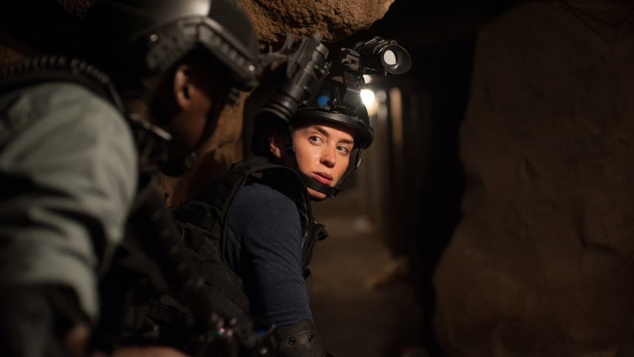 Sicario still 8