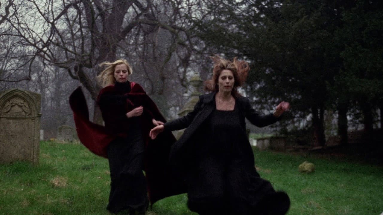 Vampyres still 5