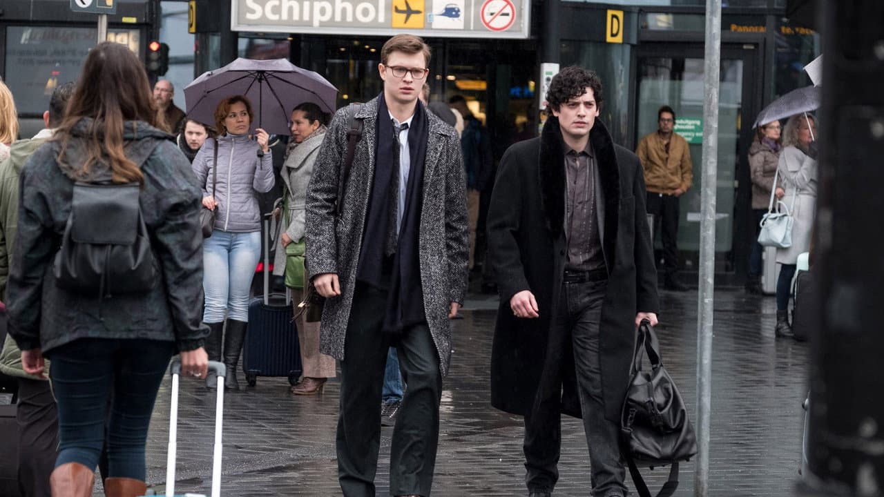 The Goldfinch still 7