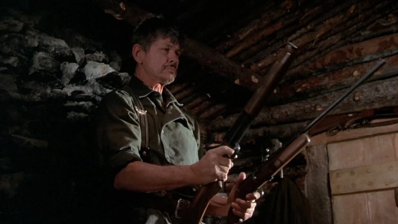 Death Hunt still 5