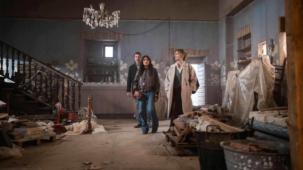 La Dolce Villa still 7