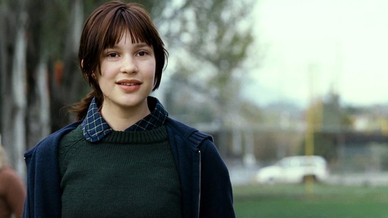Helen still 4