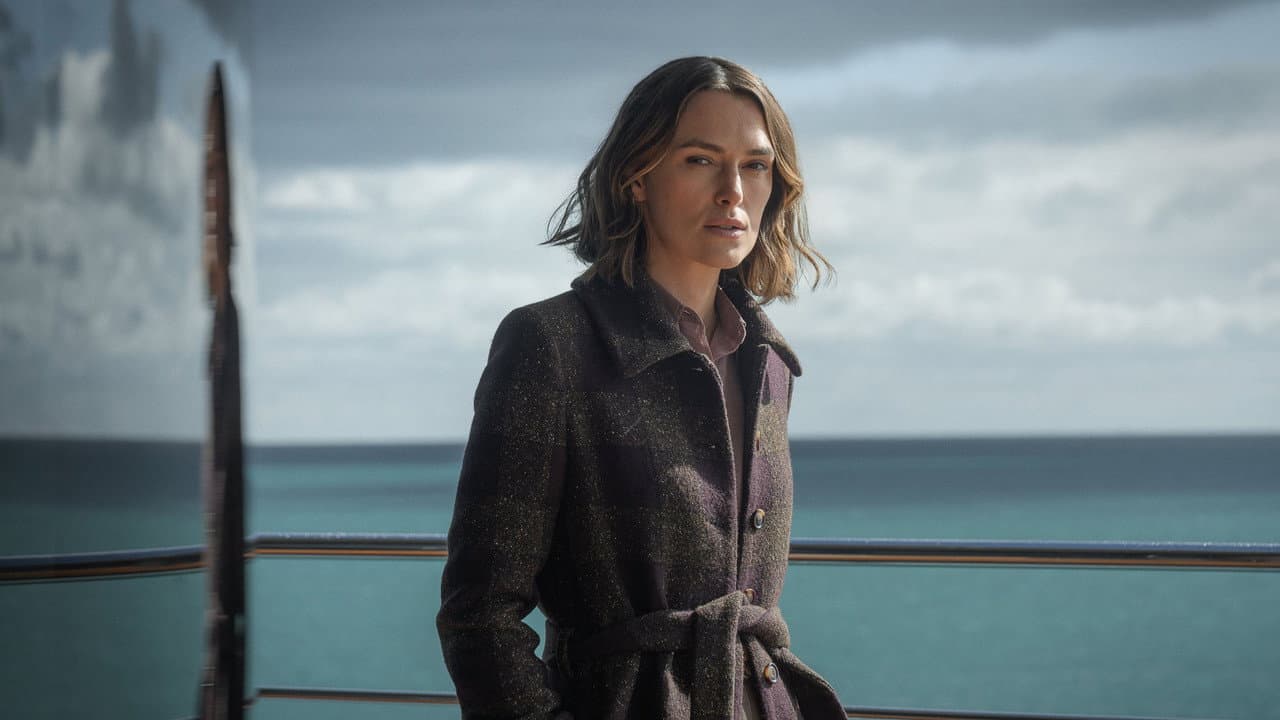 The Woman in Cabin 10 still 7
