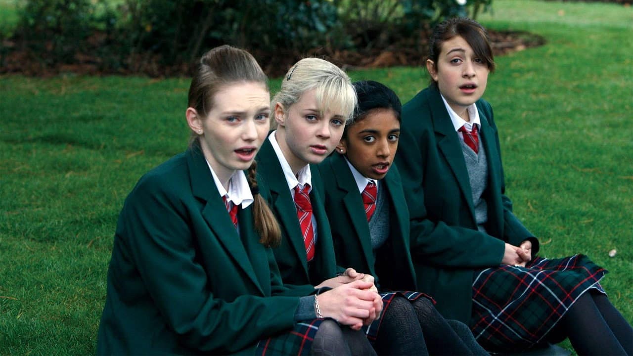 Angus, Thongs and Perfect Snogging still 5