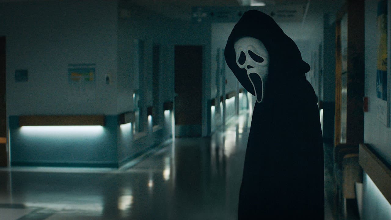 Scream still 2