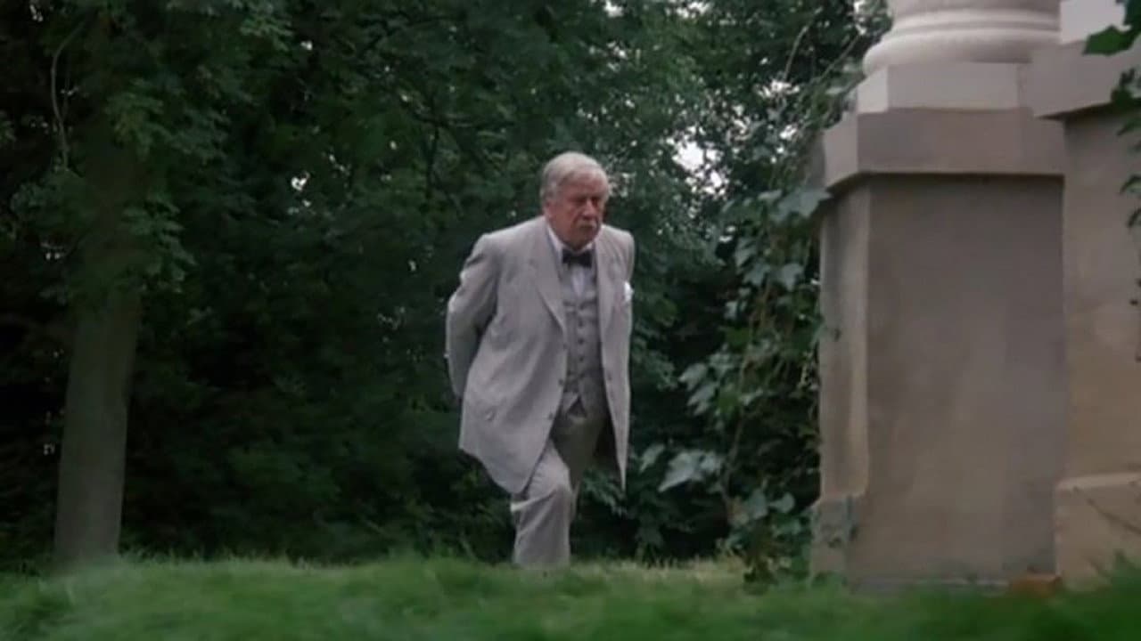 Dead Man's Folly still 4