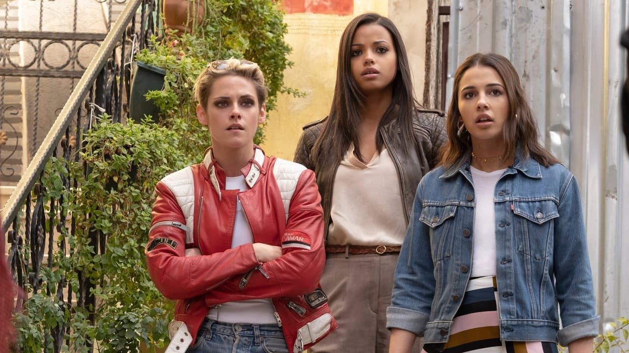 Charlie's Angels still 4