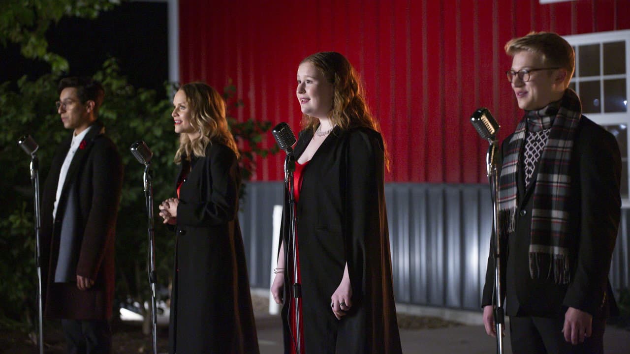 High School Musical: The Musical: The Holiday Special still 6