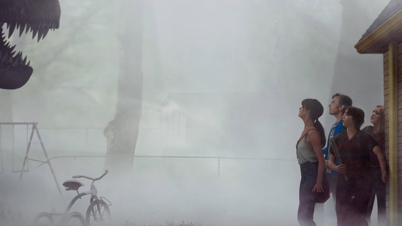 End of Oak Street (2026) Review | David Robert Mitchell still 3