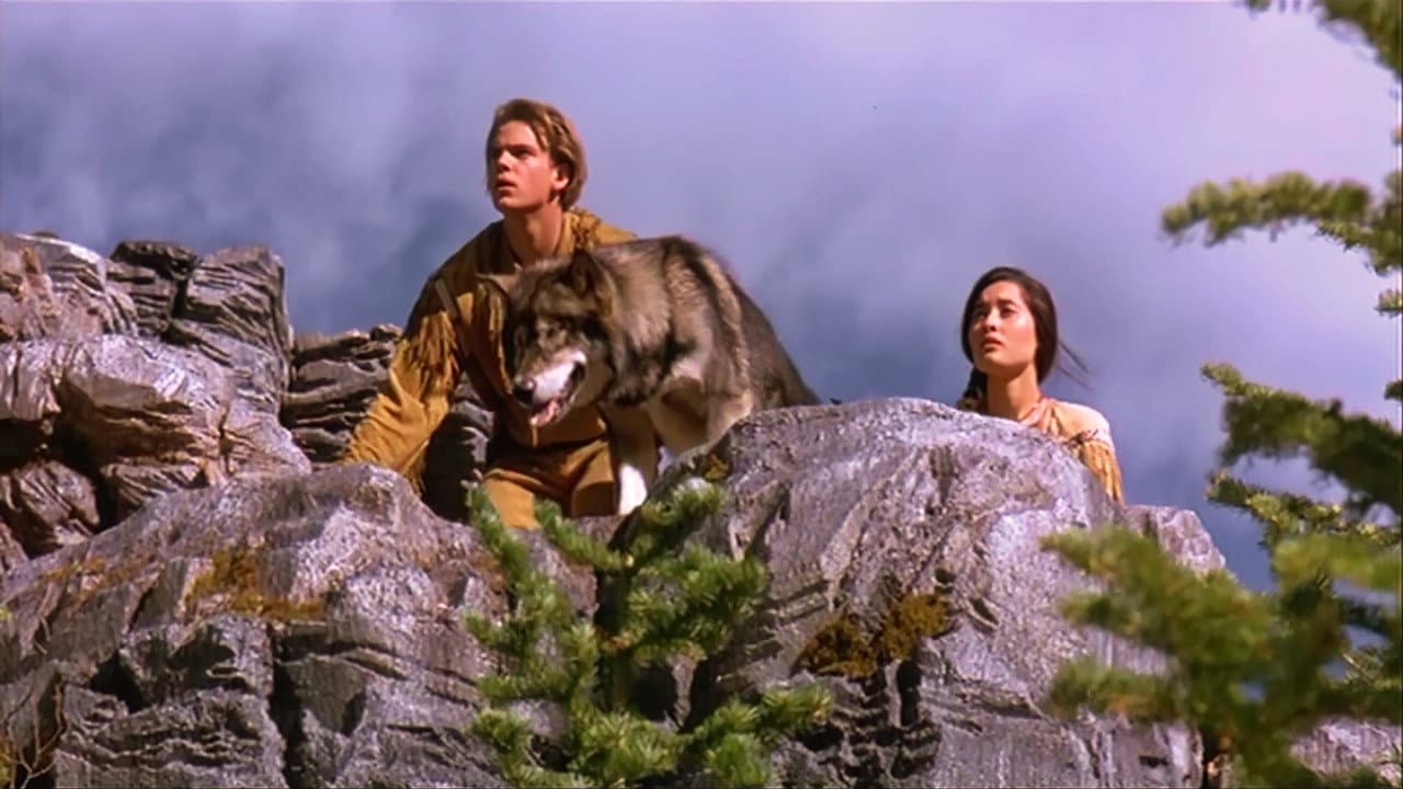 White Fang 2: Myth of the White Wolf still 6