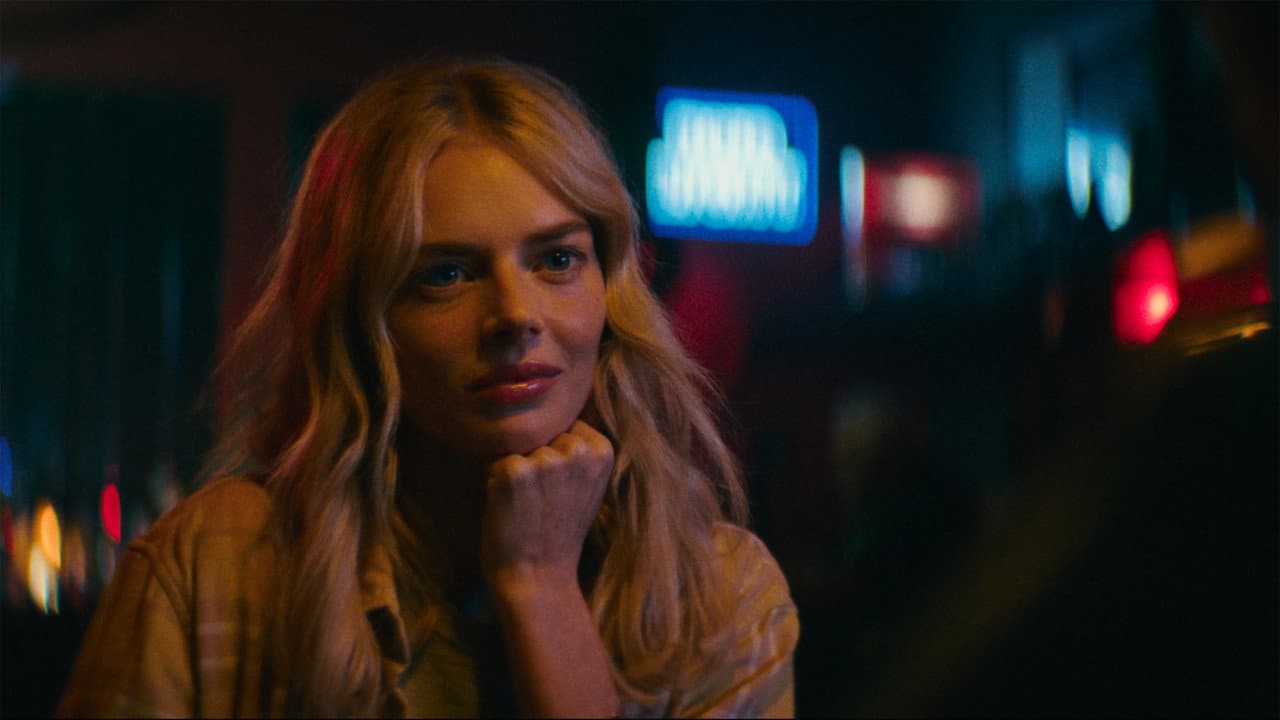 Carolina Caroline still 3