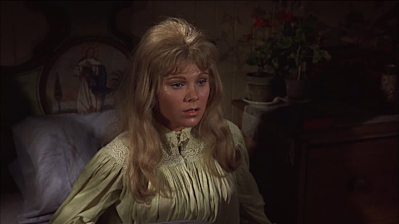 Frankenstein Created Woman still 7