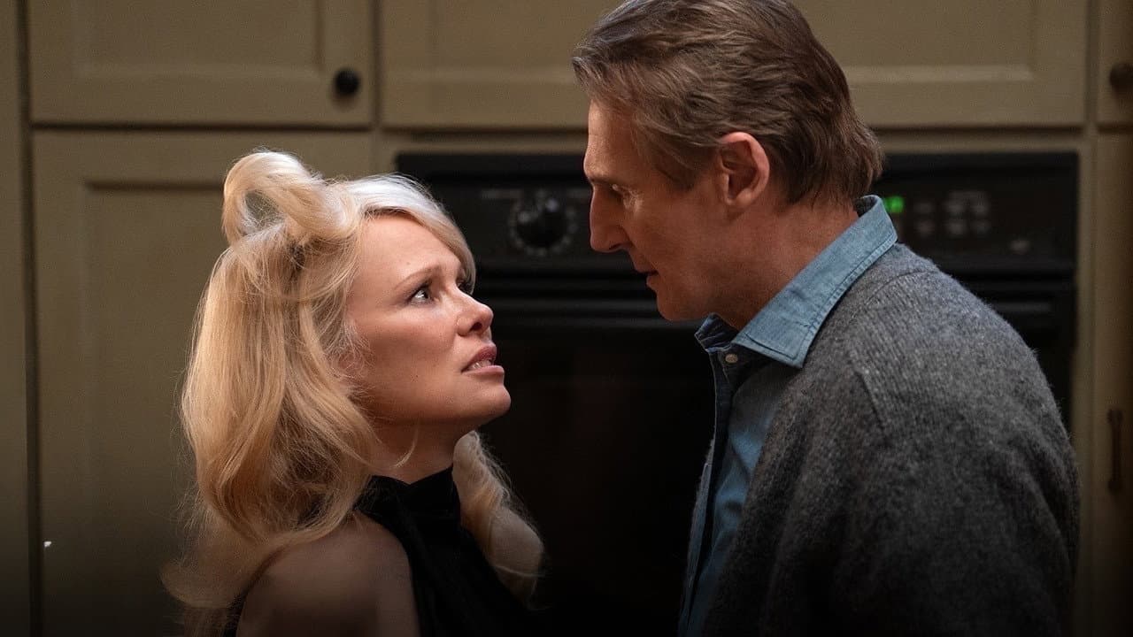 The Naked Gun still 7
