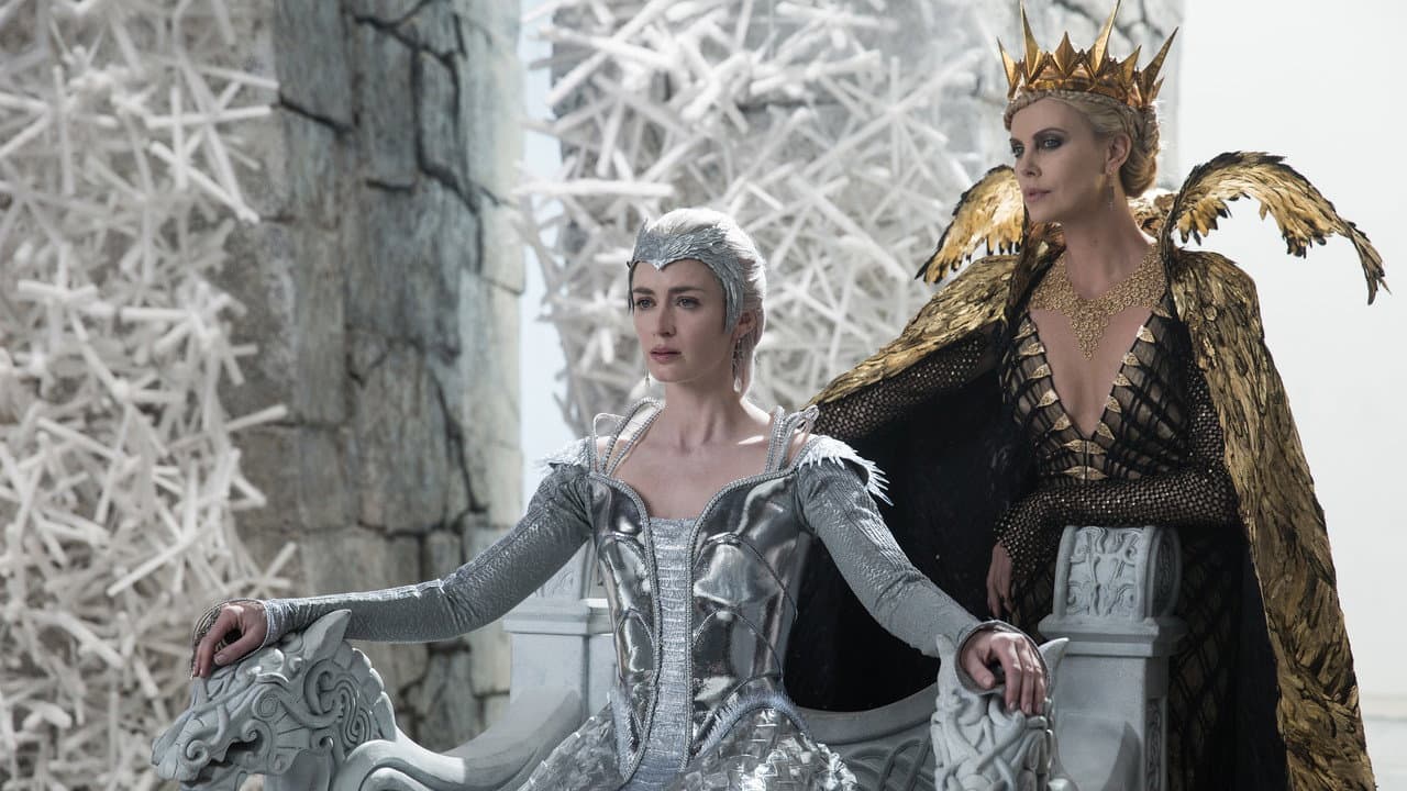 The Huntsman: Winter's War still 6