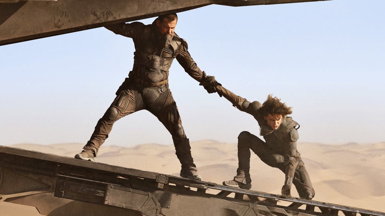 Dune still 7