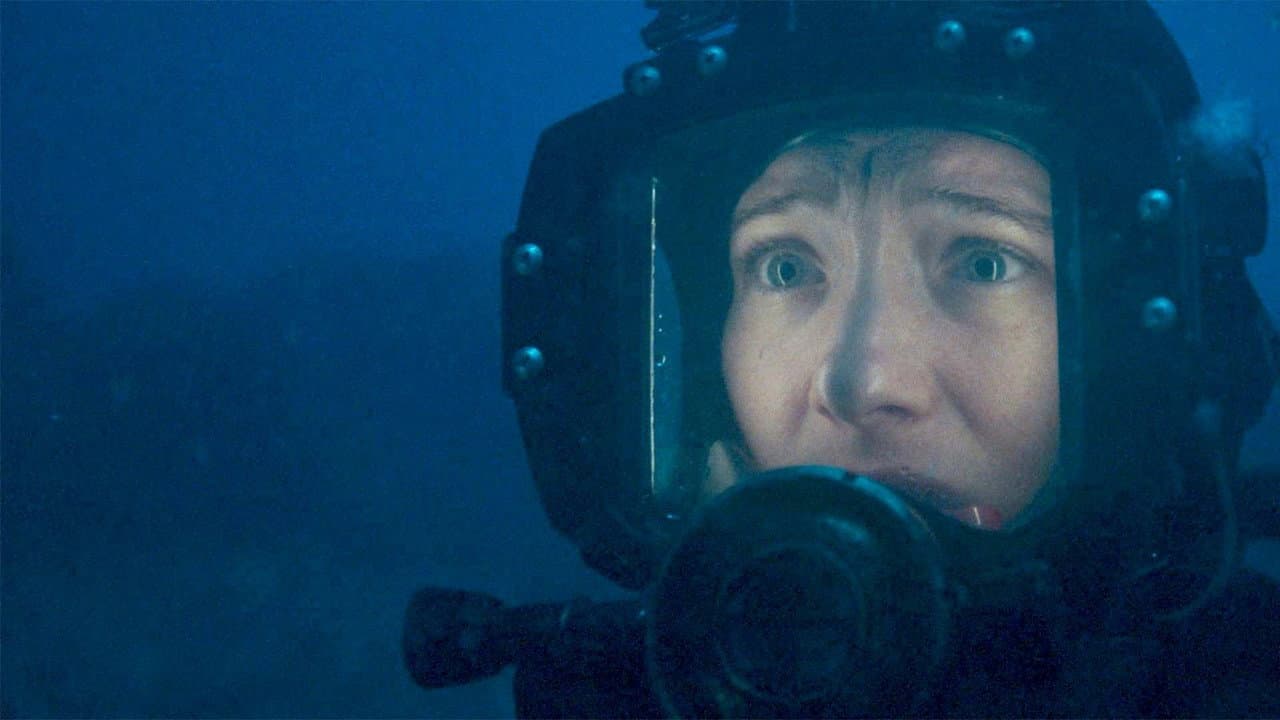 The Dive still 7