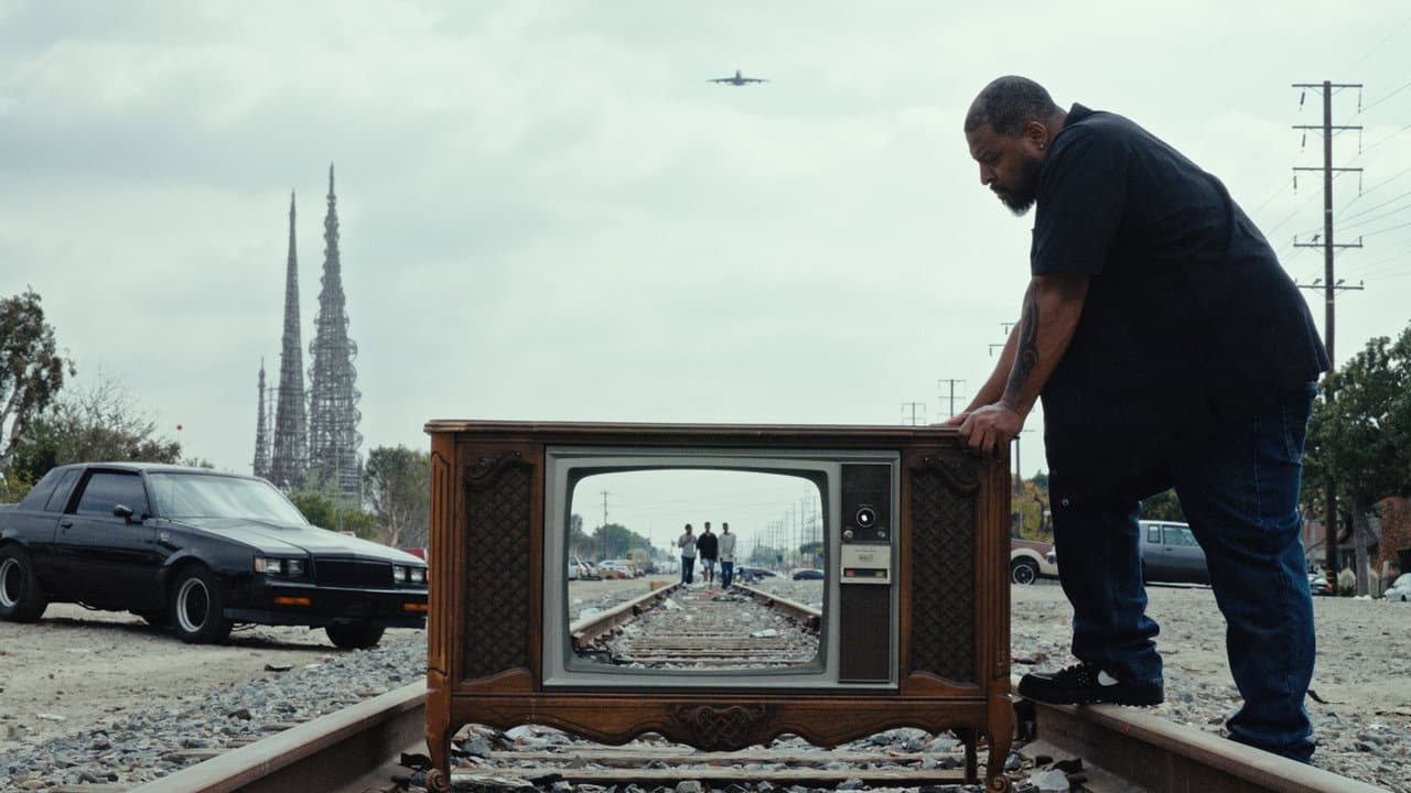 If I Go Will They Miss Me Review: A Father-Son Drama still 5