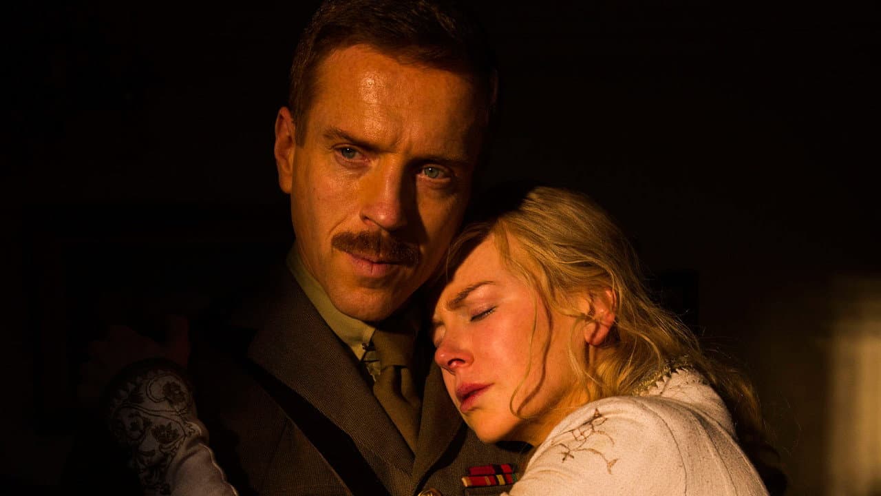 Queen of the Desert still 8
