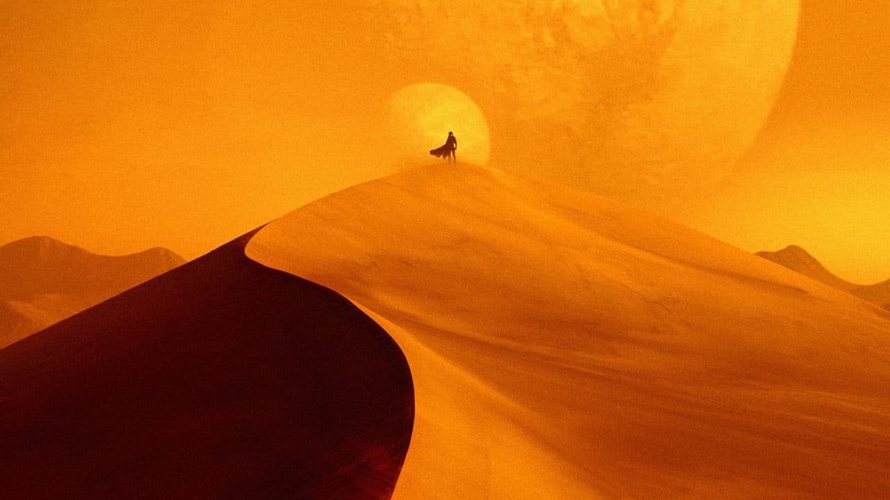 Dune still 6