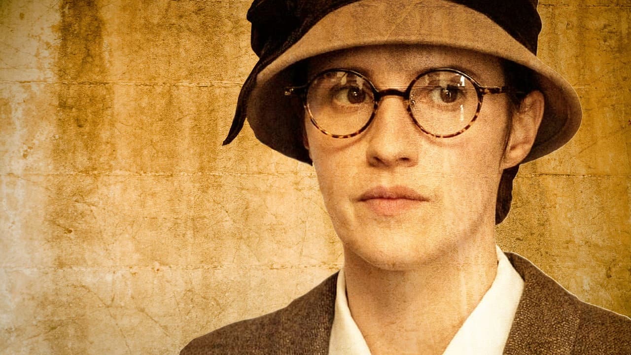 Agatha and the Truth of Murder still 5