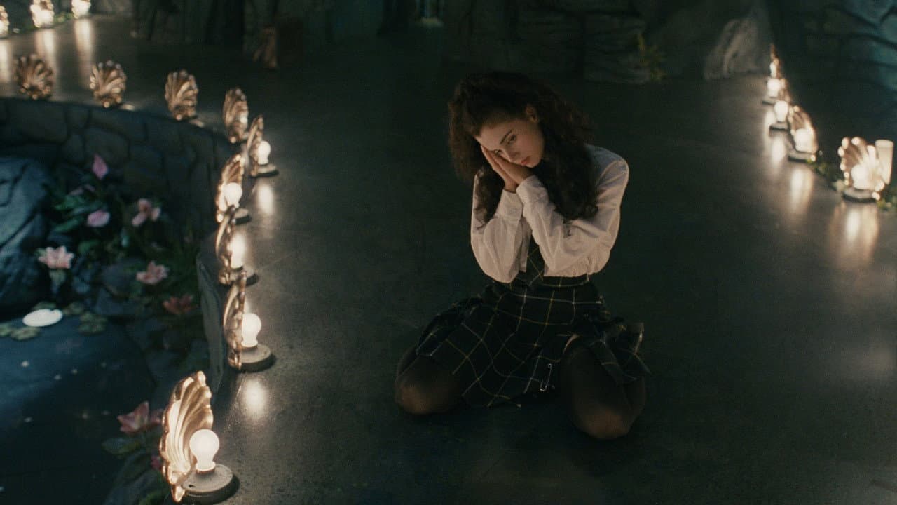 Exotica still 5