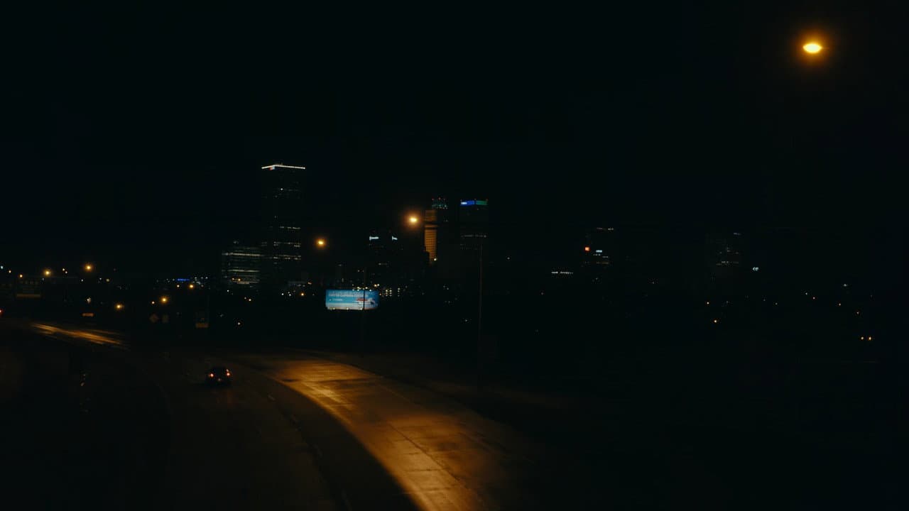 Girl in the Picture still 5
