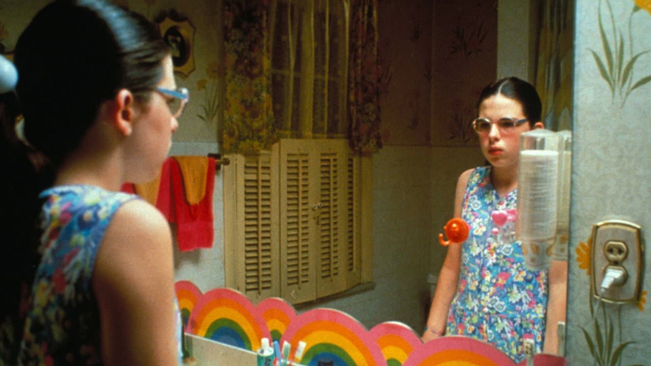 Welcome to the Dollhouse still 4