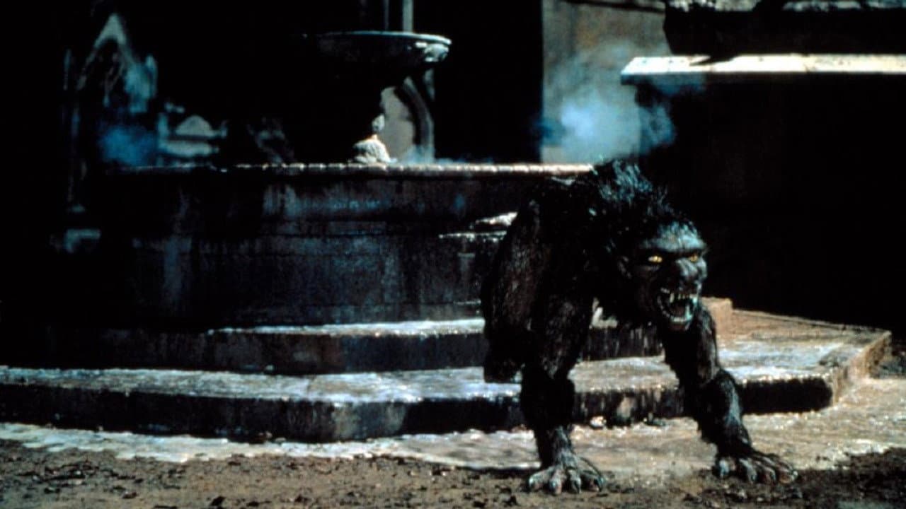 An American Werewolf in Paris still 5