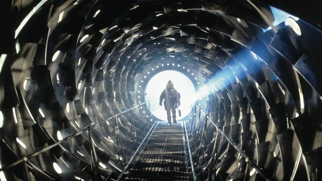 Event Horizon still 5