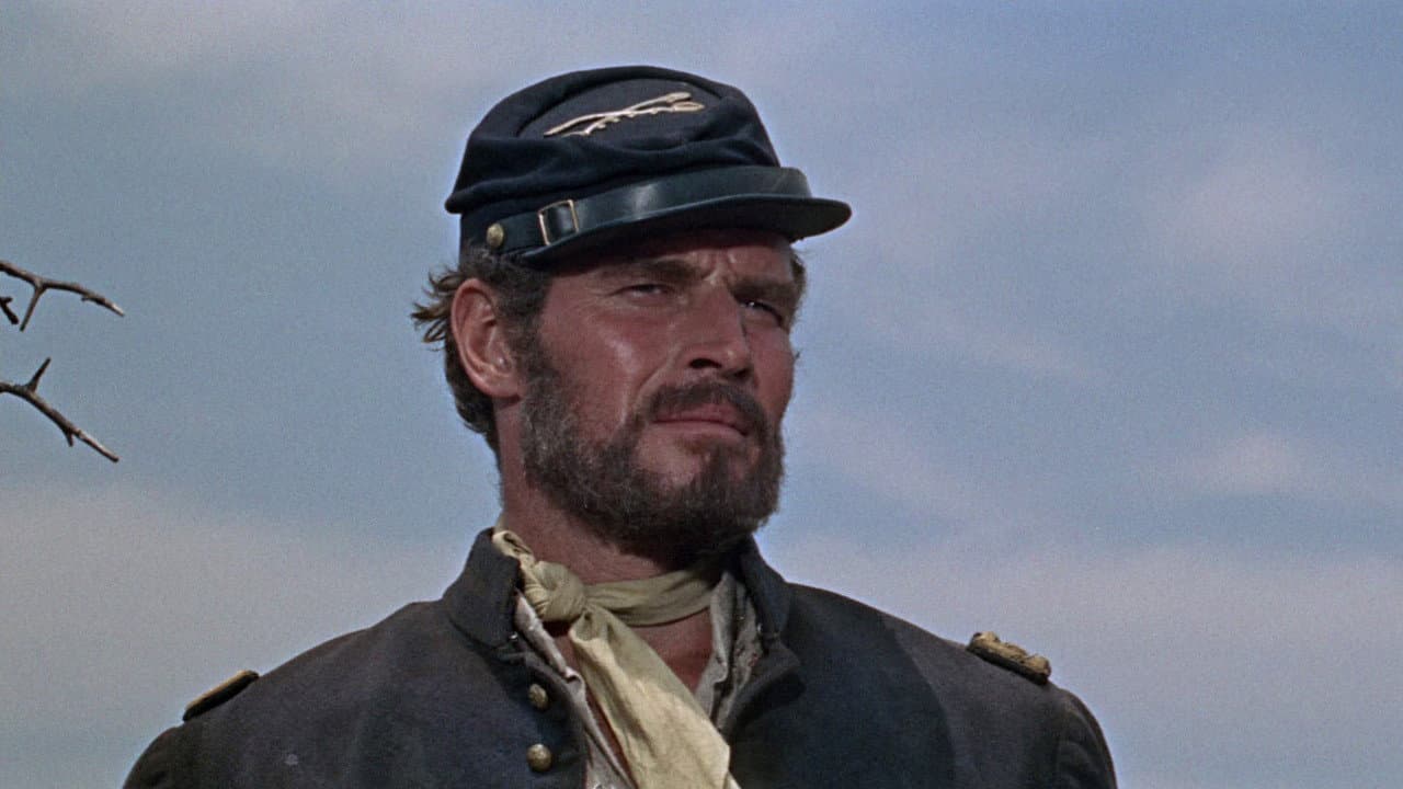 Major Dundee still 5