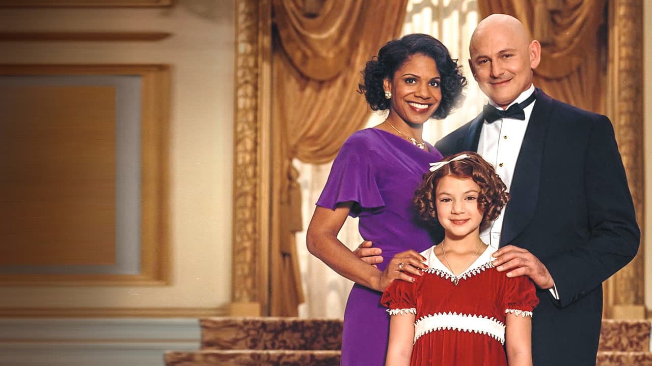 Annie still 3
