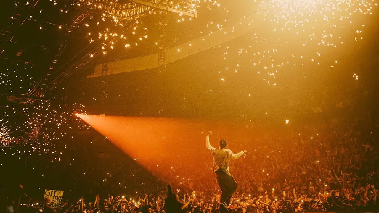 Travis Scott: Look Mom I Can Fly still 4