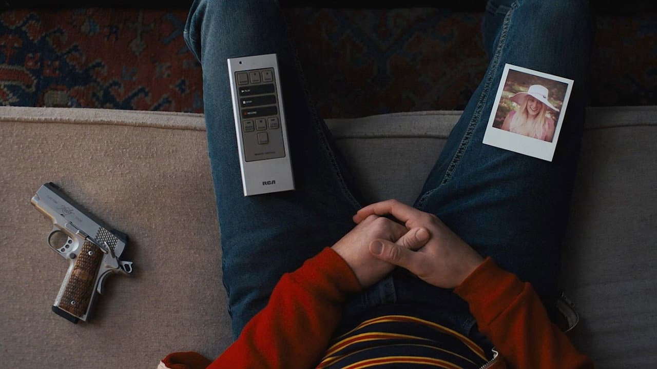 Under the Silver Lake still 8