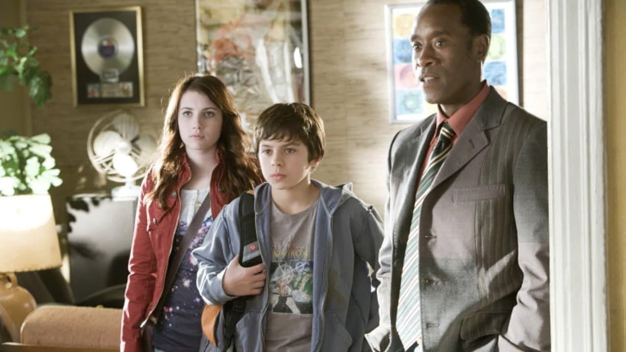 Hotel for Dogs still 4