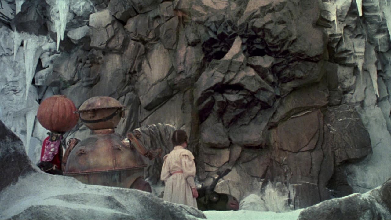 Return to Oz still 1