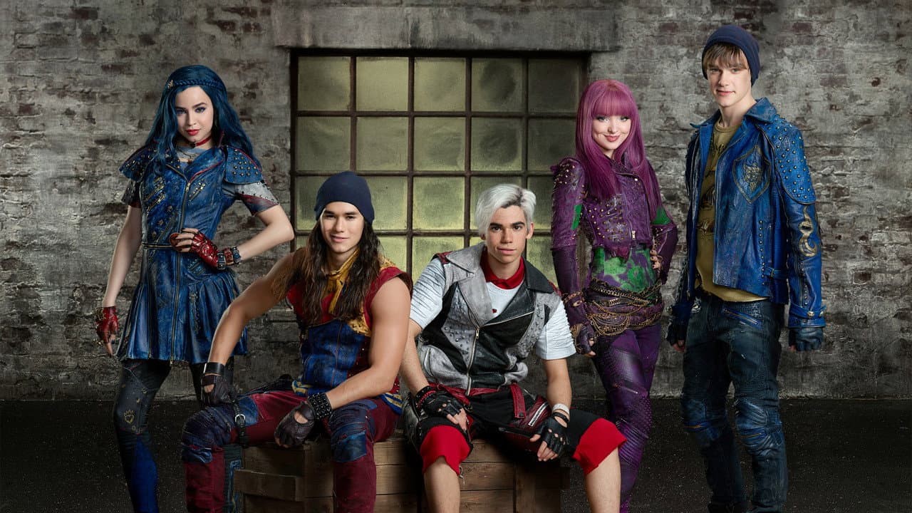 Descendants 2 still 7