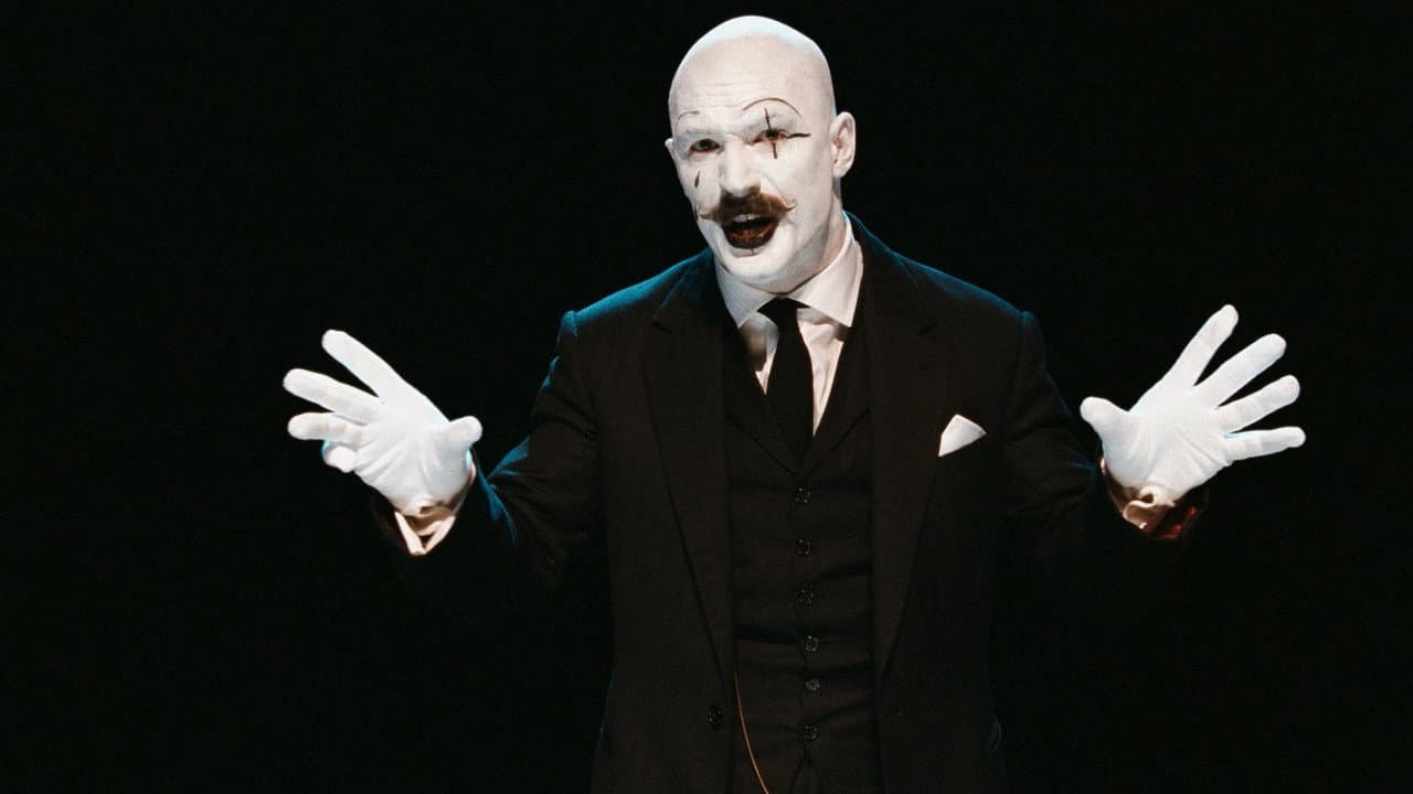 Bronson still 7