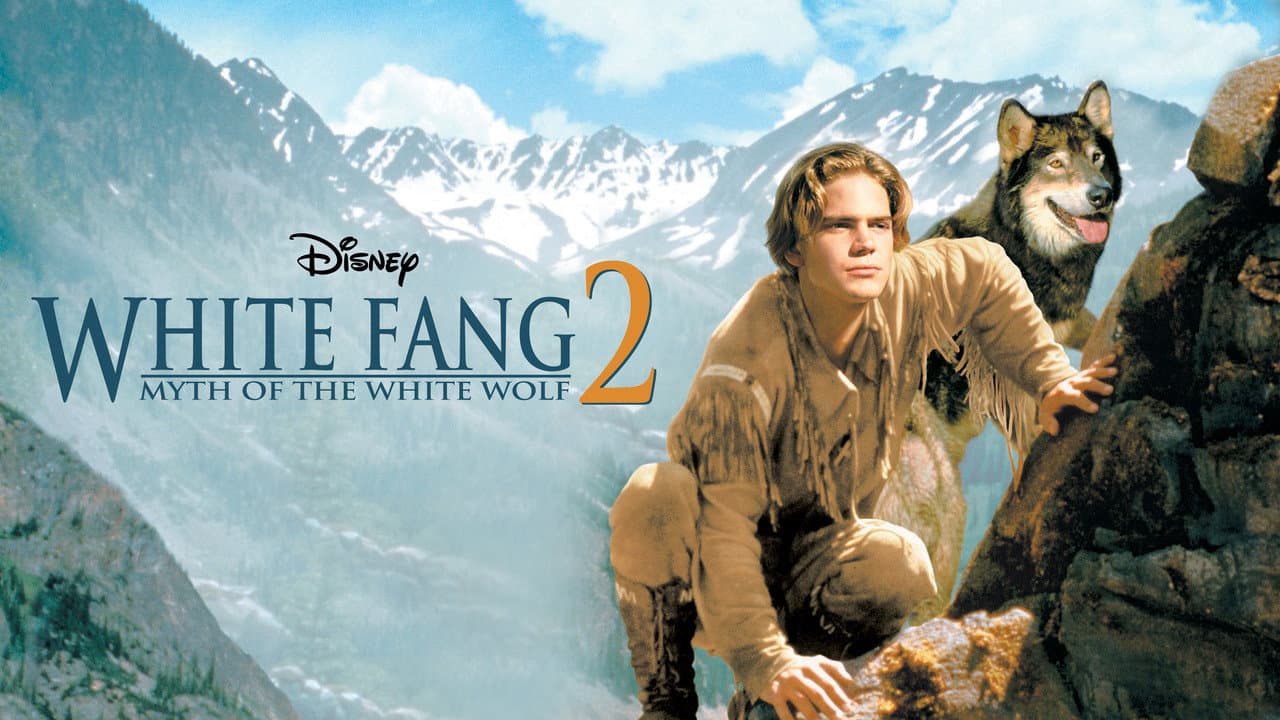 White Fang 2: Myth of the White Wolf still 8