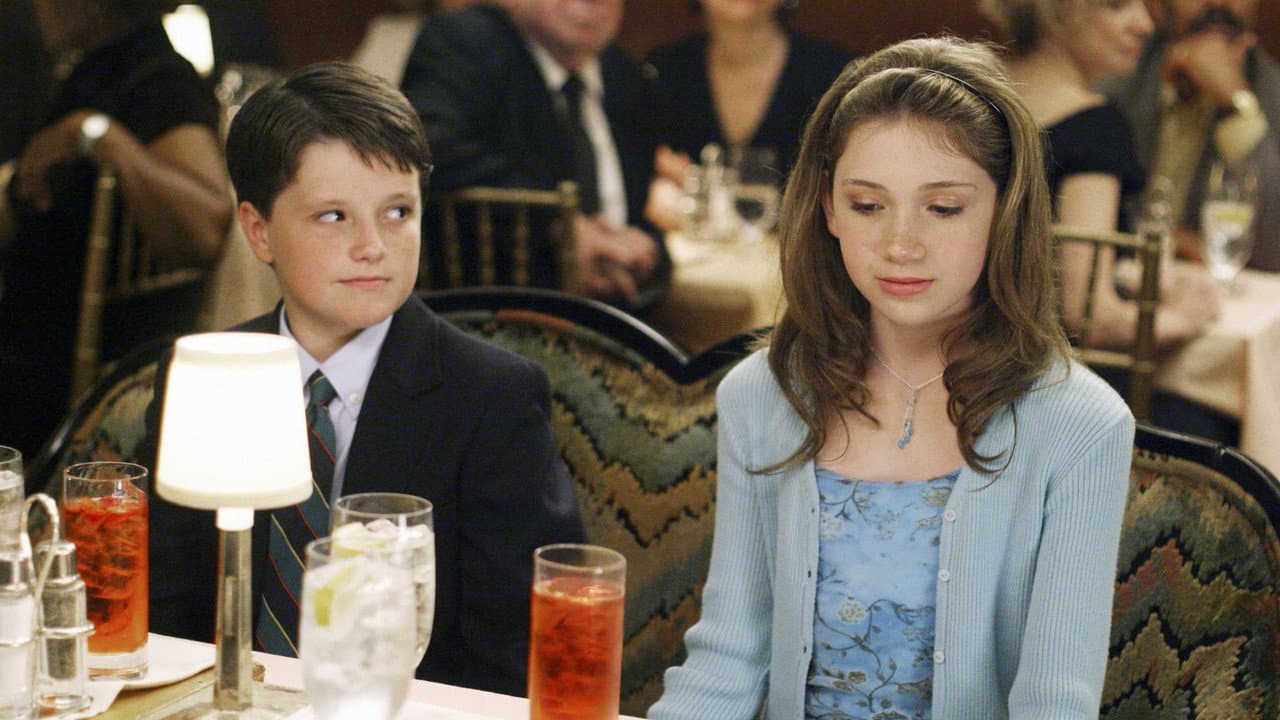 Little Manhattan still 7