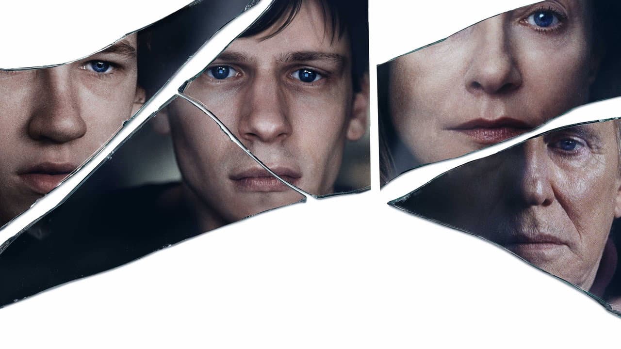 Louder Than Bombs still 2