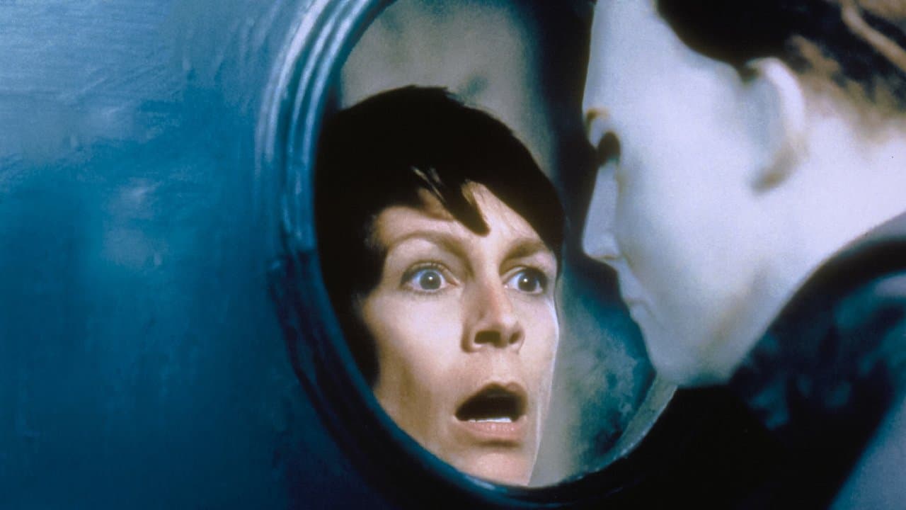 Halloween H20: 20 Years Later still 3