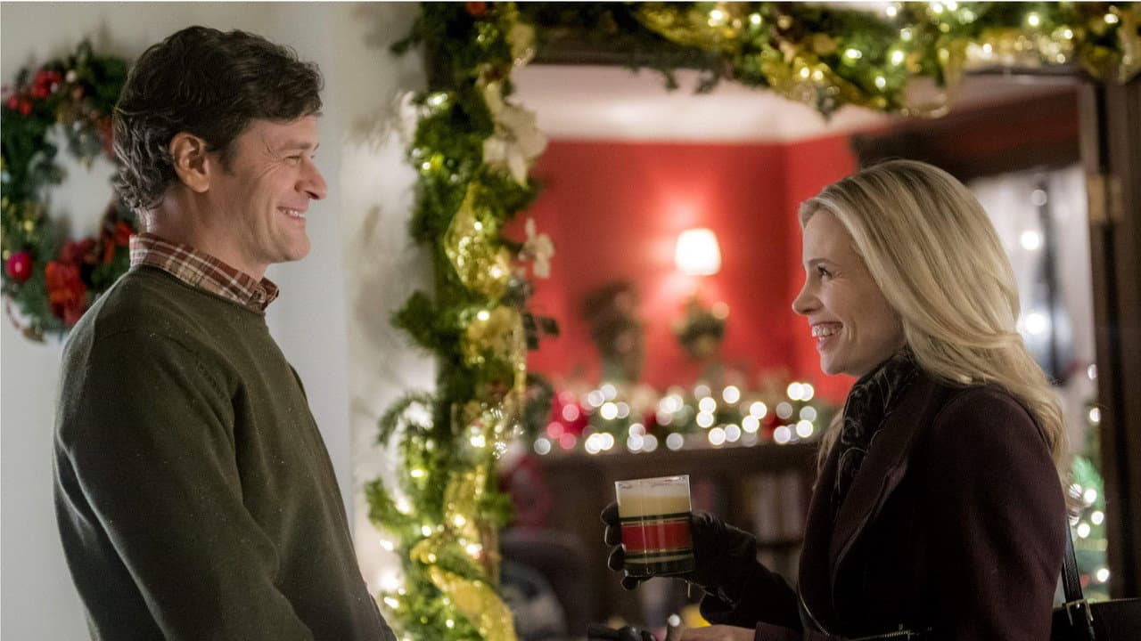 Christmas Connection still 7