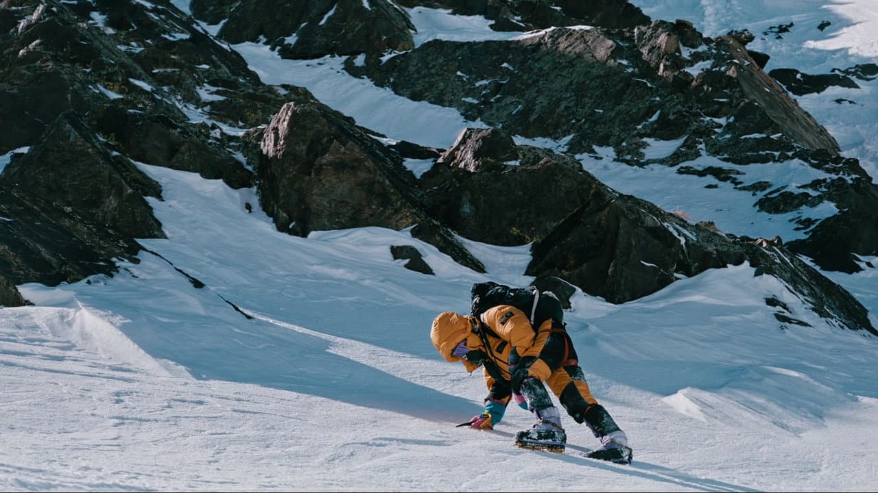 Everest still 6