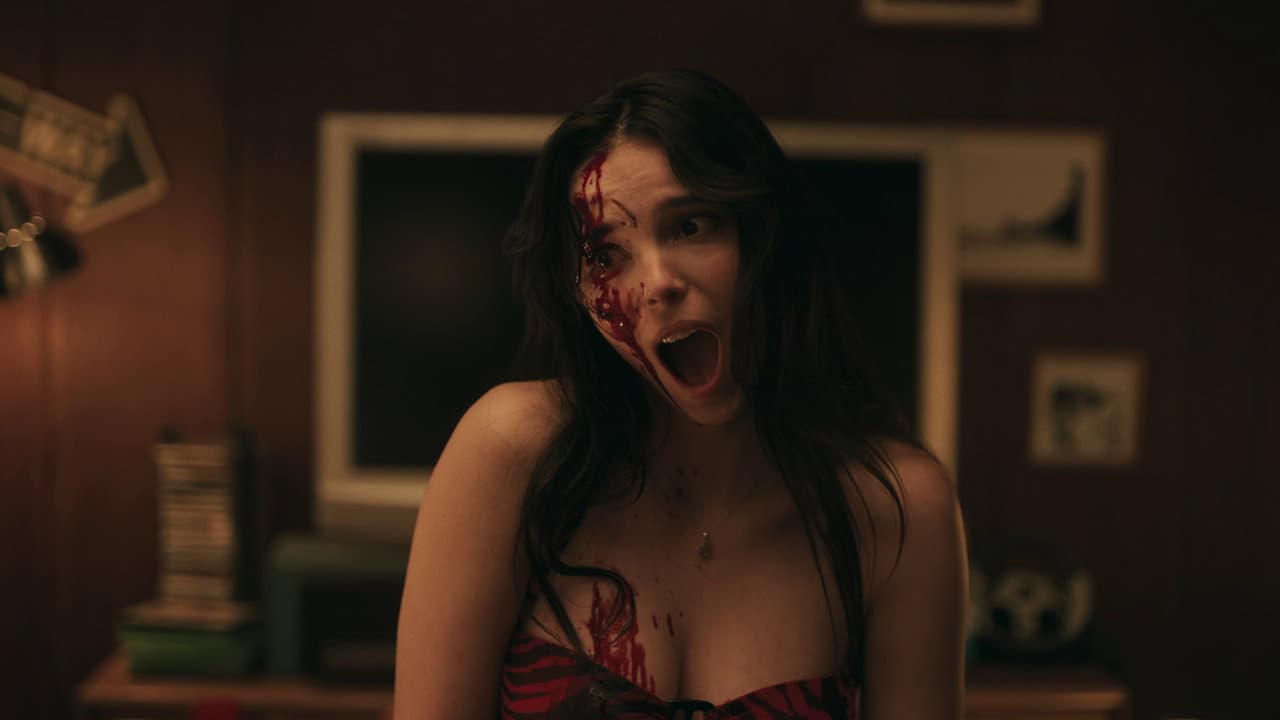Obsession (2025) Review: A Shocking Psychological Thriller still 3