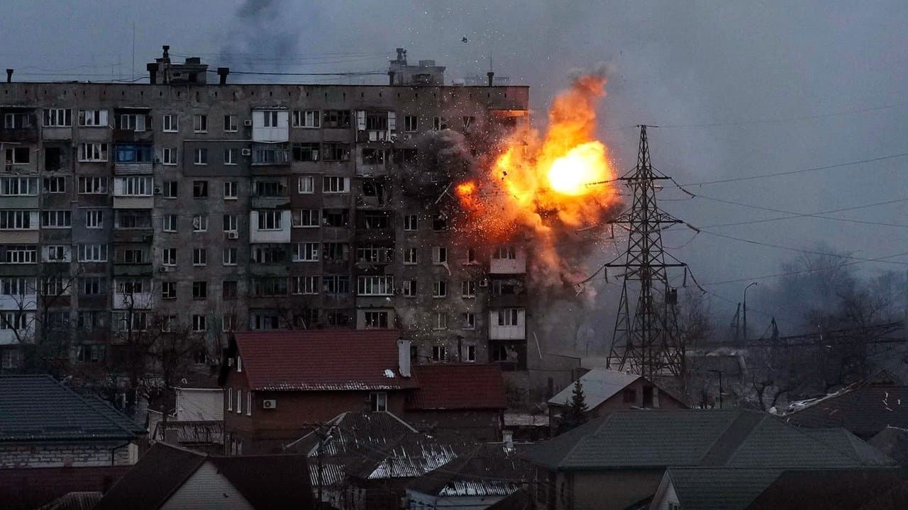 20 Days in Mariupol still 3