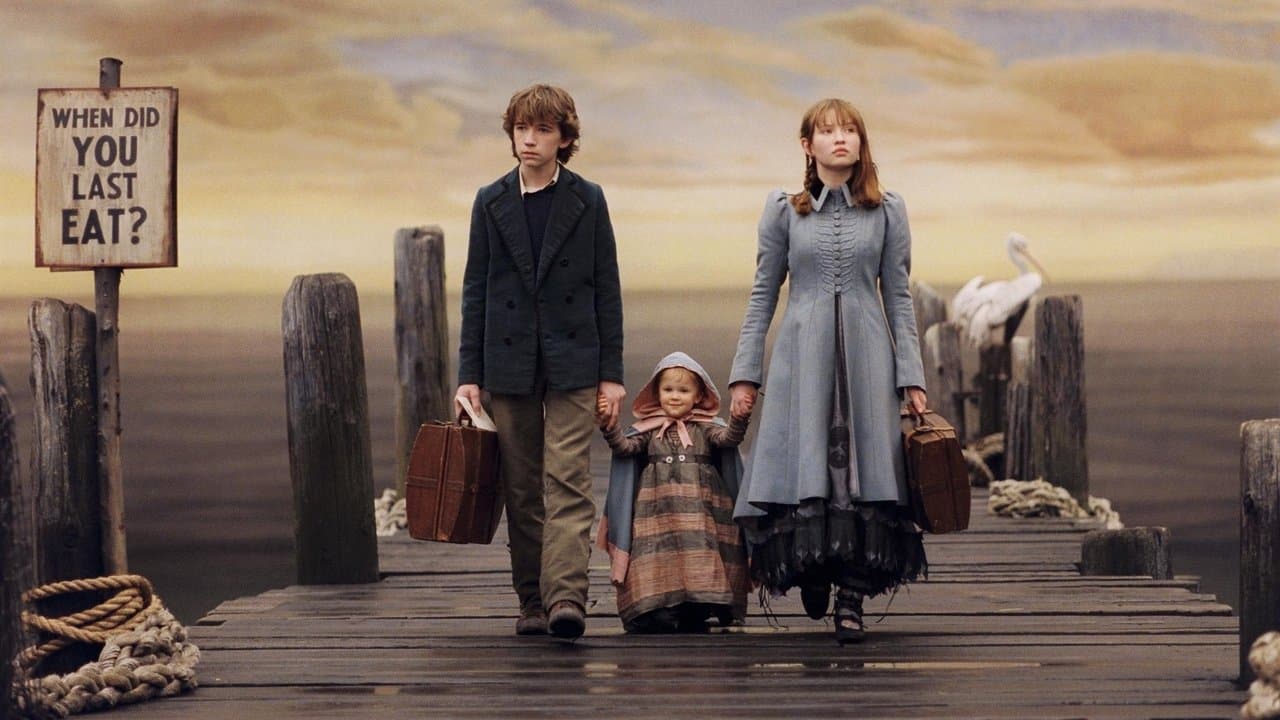 Lemony Snicket's A Series of Unfortunate Events still 4