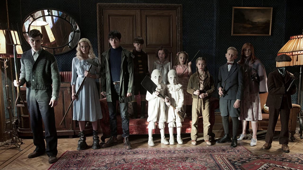 Miss Peregrine's Home for Peculiar Children still 8