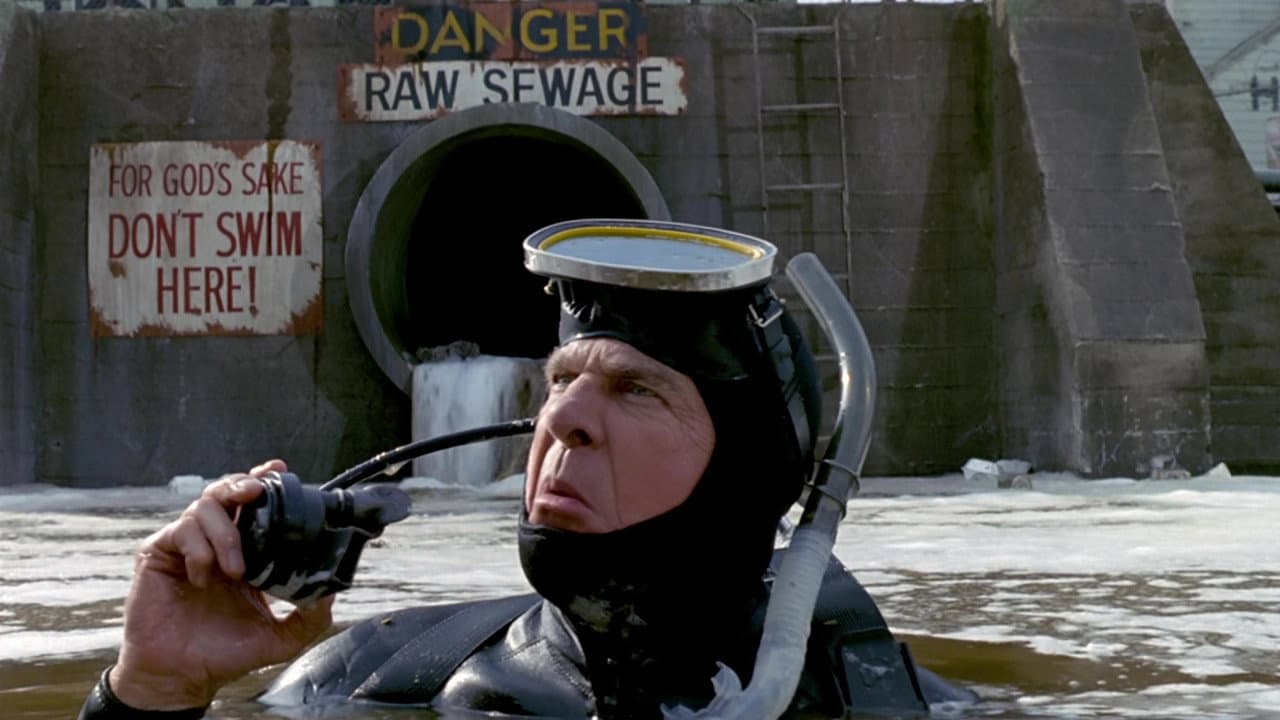 The Naked Gun 2½: The Smell of Fear still 8