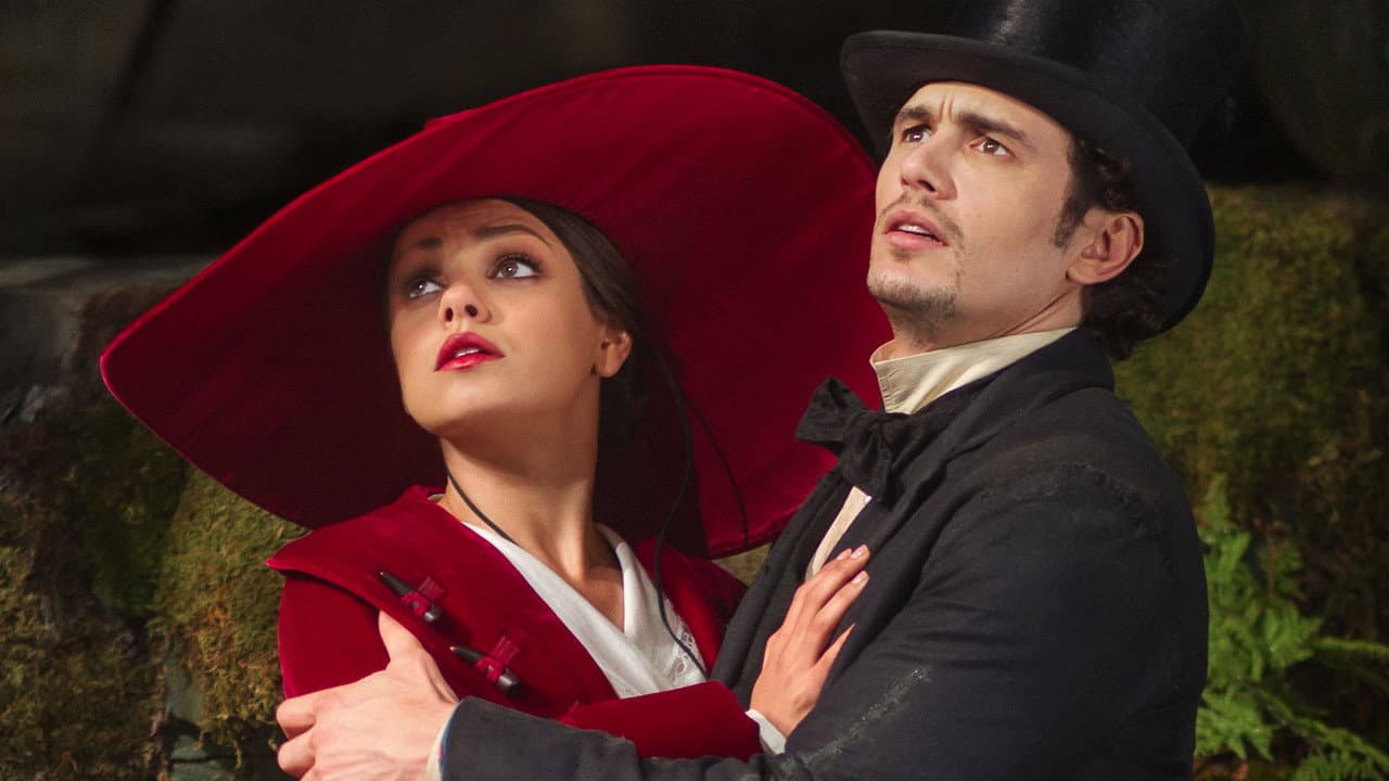 Oz the Great and Powerful still 4